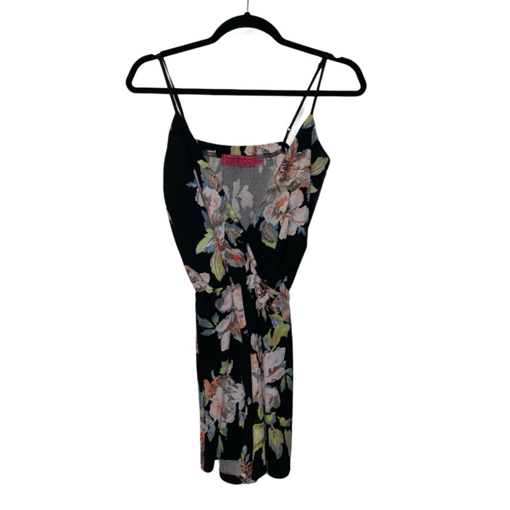 Floral v neck Romper adjustable Flowy 6 S/M NWOTs